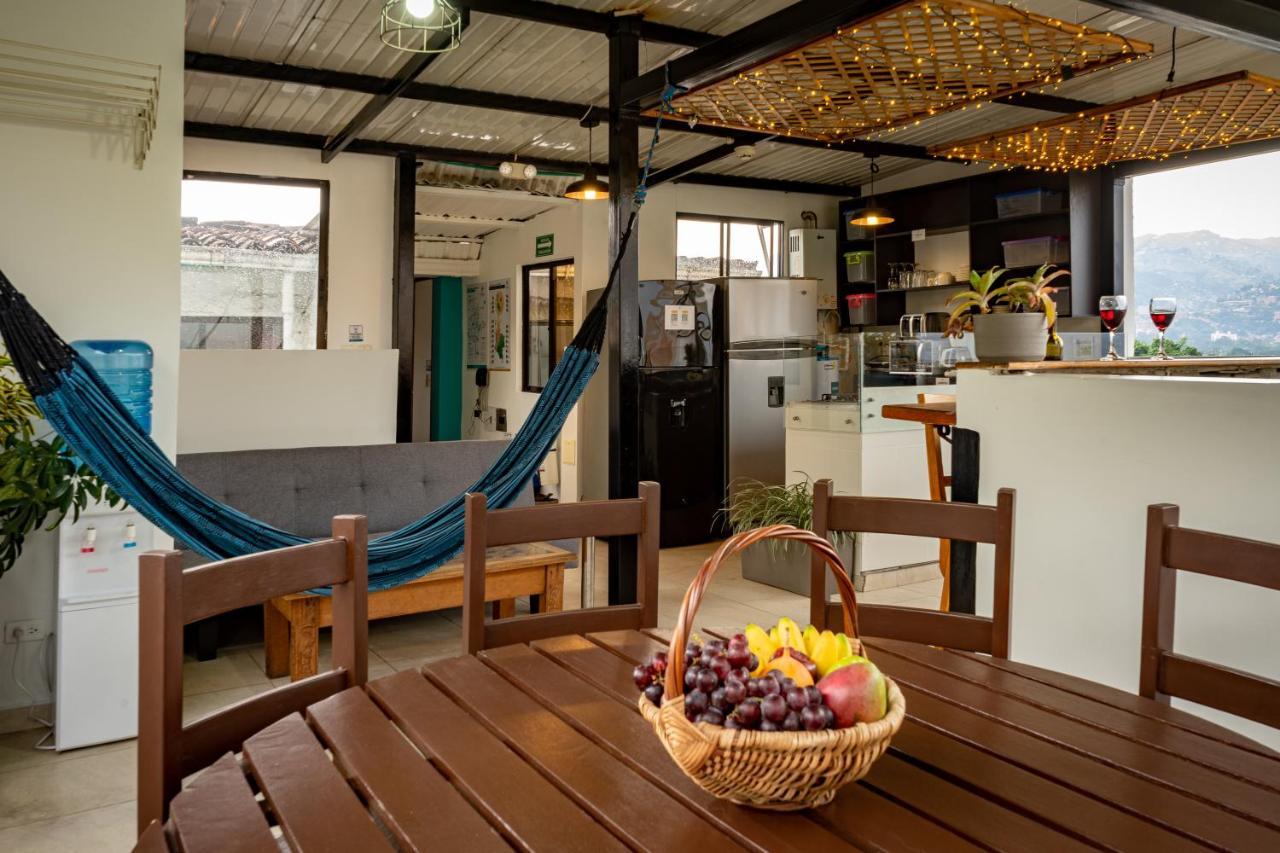 Poblado Guest House Medellin Exterior photo