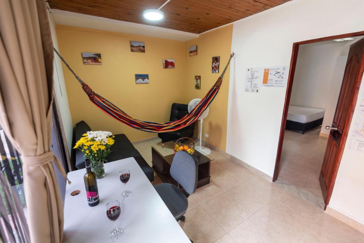 Poblado Guest House Medellin Exterior photo