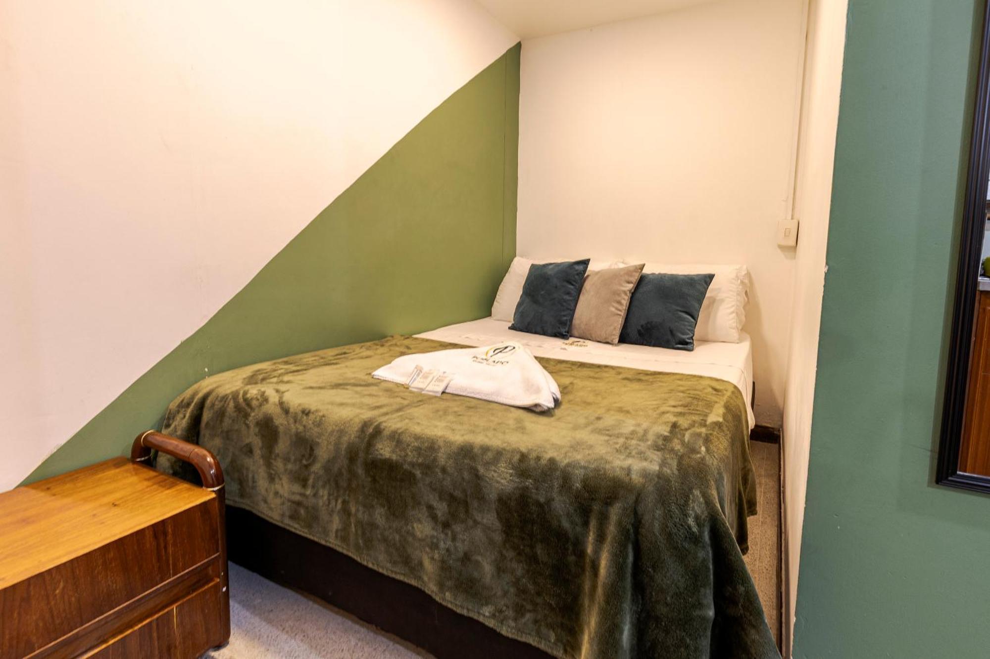 Poblado Guest House Medellin Exterior photo