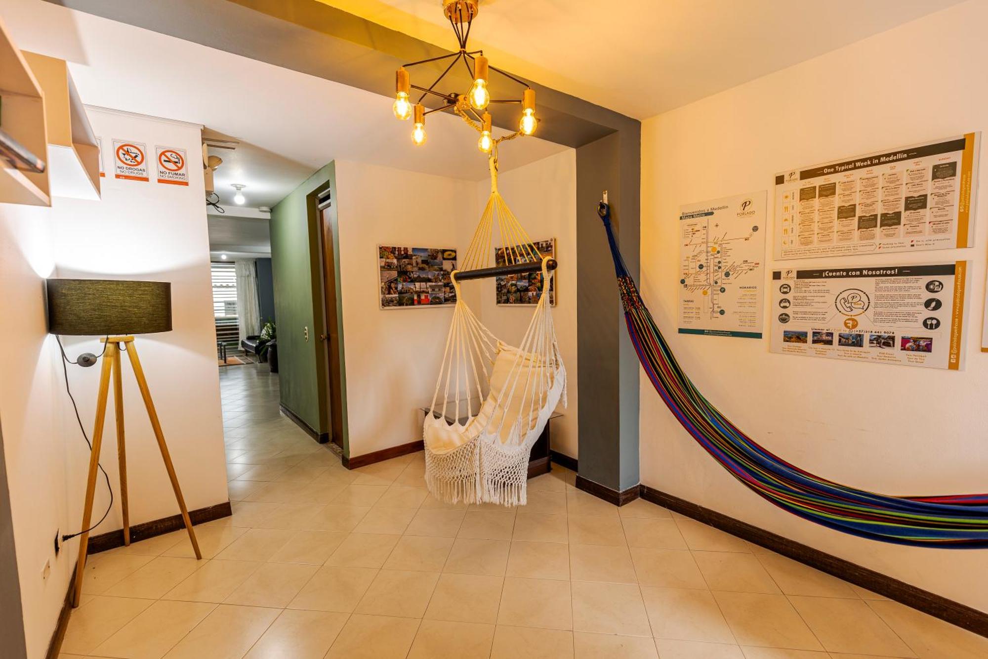 Poblado Guest House Medellin Exterior photo